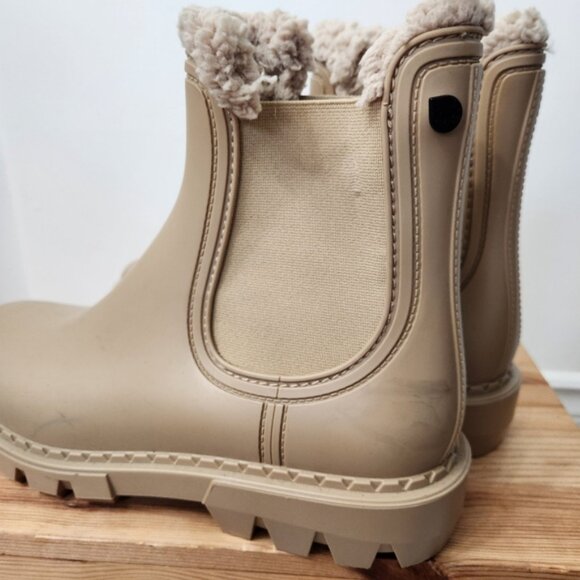 Lululemon Run: Speed Short 4-way Swift Ultra Fabric Stretch Size 6 - Picture 6 of 13